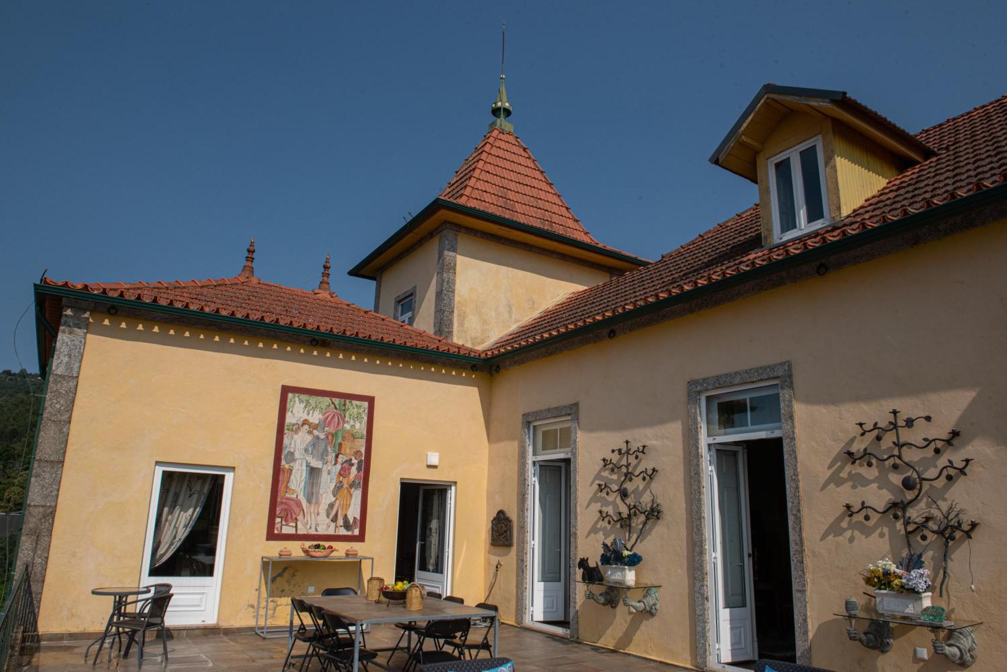 Casa da Torre luxury villa in Braga Esterno foto